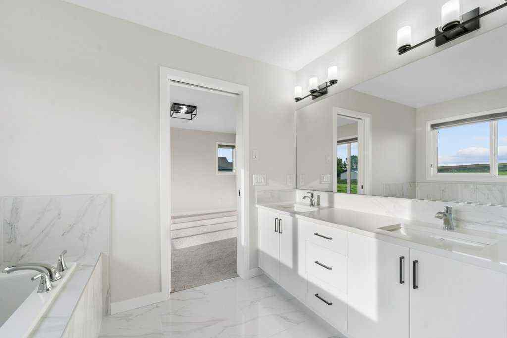 MLS® A2254756 - 1206 Chinook Winds Circle SW in Chinook Gate Airdrie, Residential