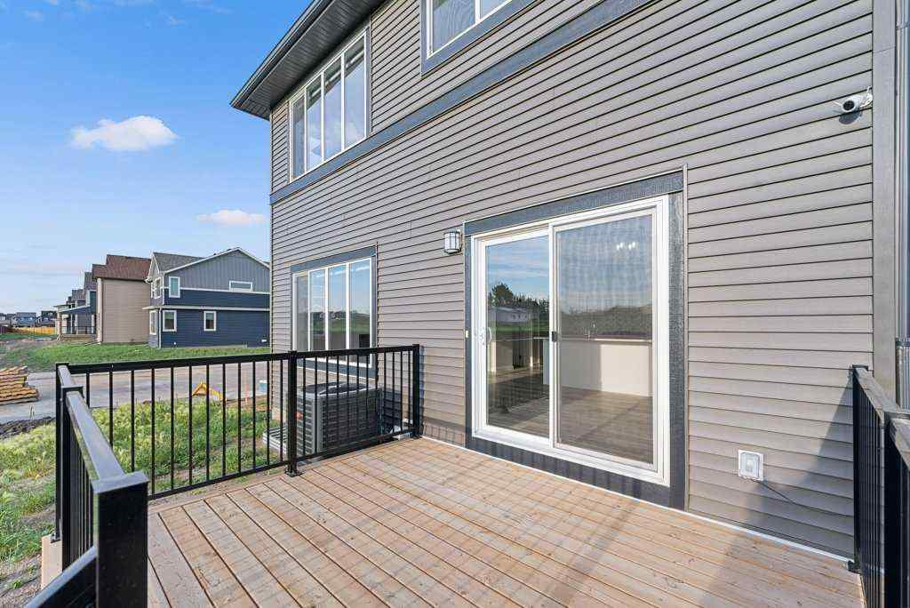 MLS® A2254756 - 1206 Chinook Winds Circle SW in Chinook Gate Airdrie, Residential