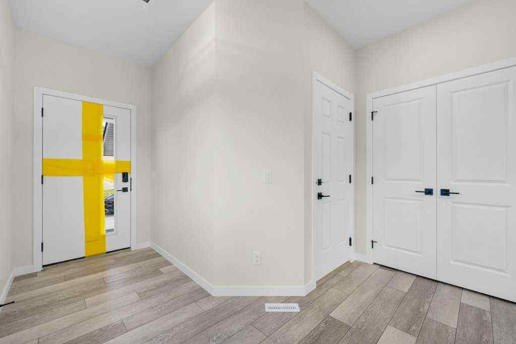 MLS® A2254756 - 1206 Chinook Winds Circle SW in Chinook Gate Airdrie, Residential