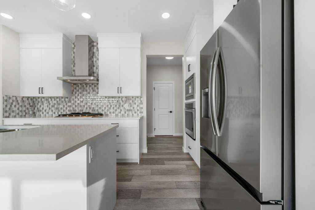 MLS® A2254756 - 1206 Chinook Winds Circle SW in Chinook Gate Airdrie, Residential