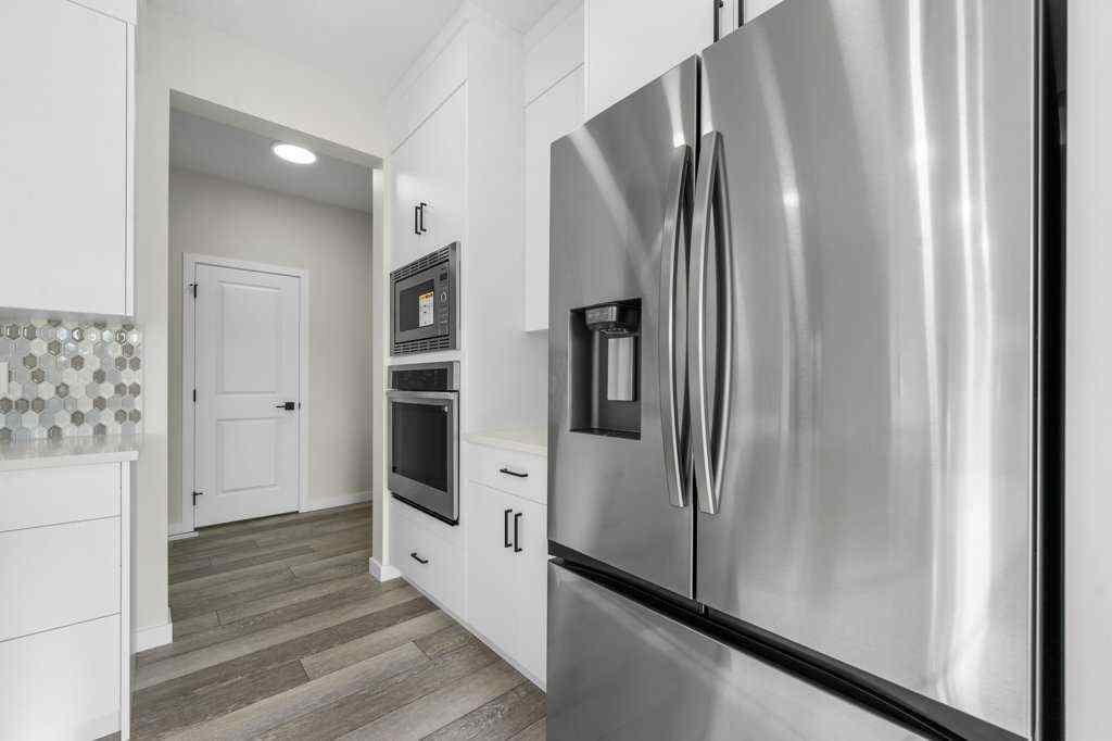 MLS® A2254756 - 1206 Chinook Winds Circle SW in Chinook Gate Airdrie, Residential