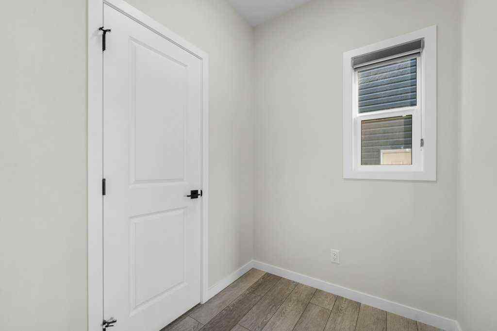 MLS® A2254756 - 1206 Chinook Winds Circle SW in Chinook Gate Airdrie, Residential