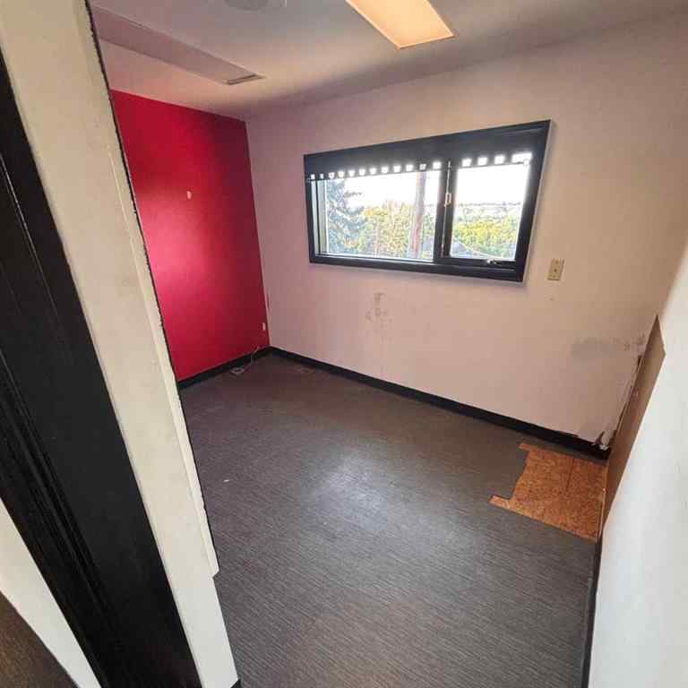 MLS® A2254758 - 20 3 Street SE in SE Hill Medicine Hat, Commercial