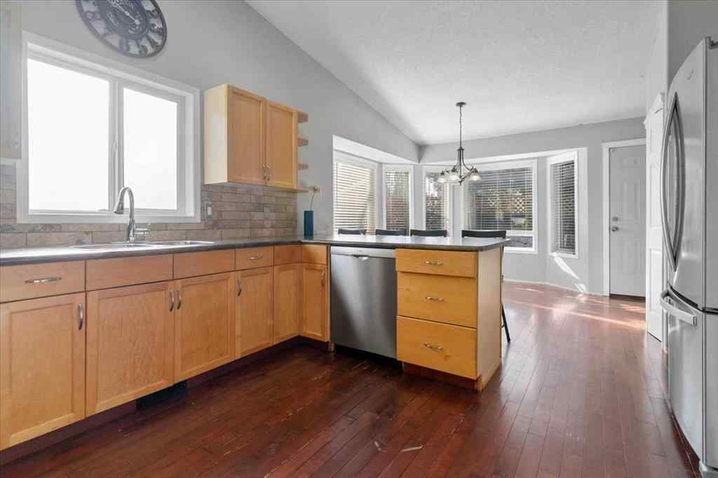 MLS® A2254767 - 10313 74 Avenue  in Mission Heights Grande Prairie, Residential