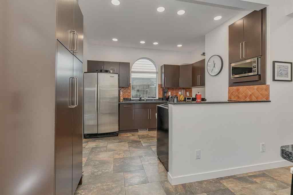 MLS® A2254768 - 2023 21 Avenue SW in Richmond Calgary, Residential