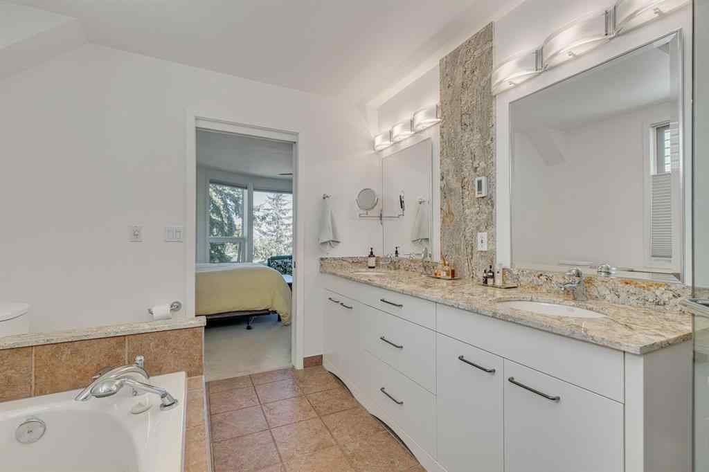 MLS® A2254768 - 2023 21 Avenue SW in Richmond Calgary, Residential