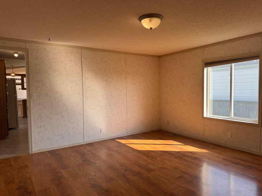 MLS® A2254771 - 9727 108 Avenue  in NONE Clairmont, Residential