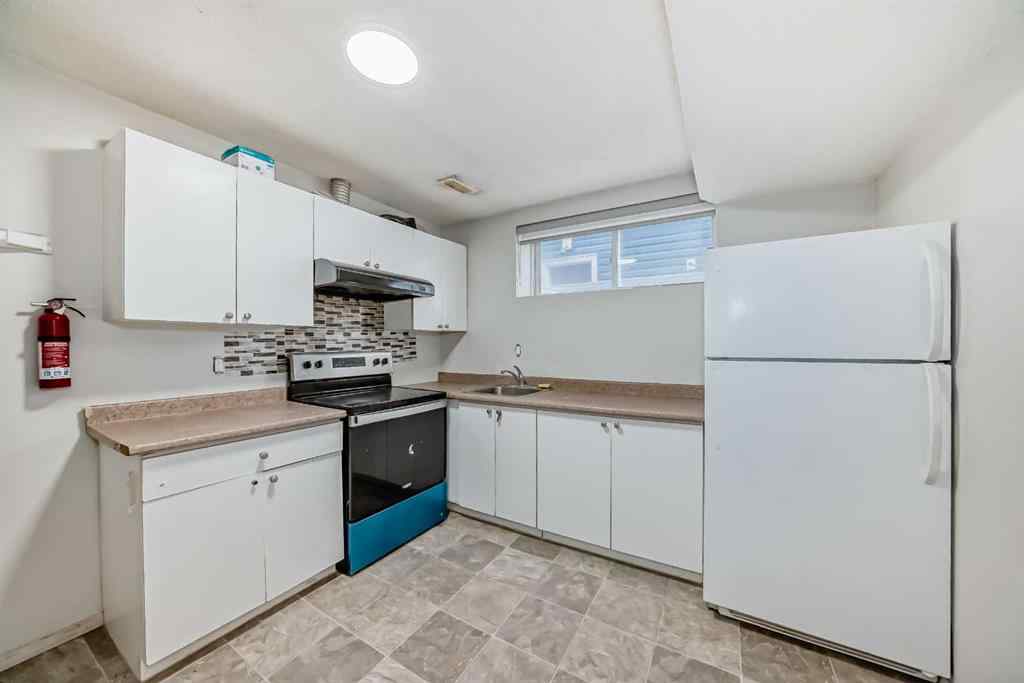 MLS® A2254772 - 9 Saddlecrest Crescent NE in Saddle Ridge Calgary, Residential