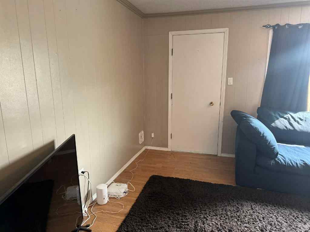 MLS® A2254774 - 10421 89 Street  in Upper West Peace Peace River, Residential