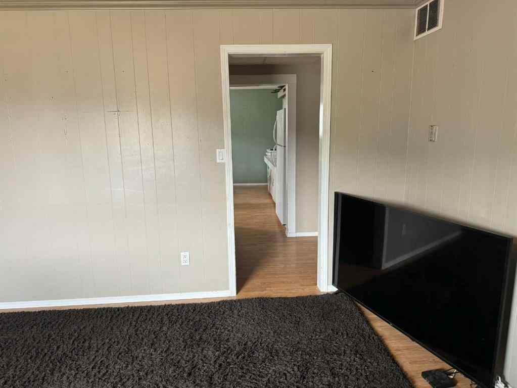 MLS® A2254774 - 10421 89 Street  in Upper West Peace Peace River, Residential