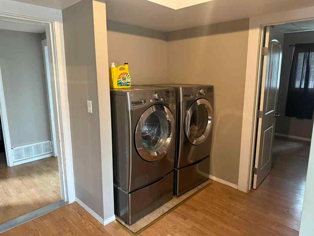 MLS® A2254774 - 10421 89 Street  in Upper West Peace Peace River, Residential
