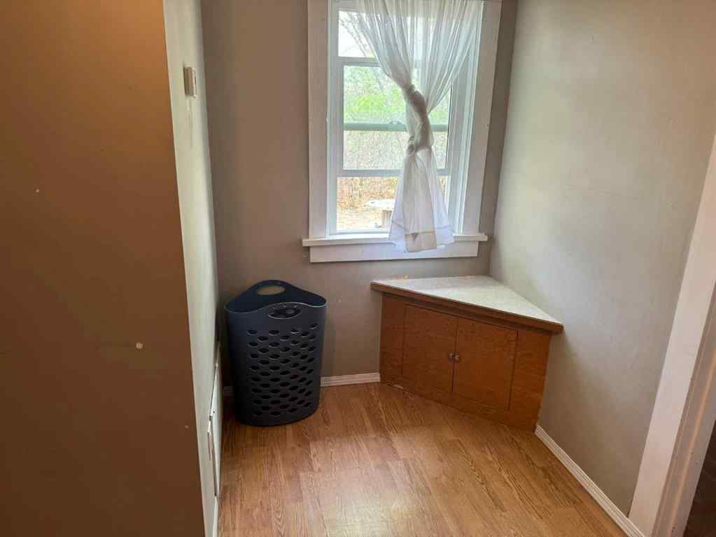 MLS® A2254774 - 10421 89 Street  in Upper West Peace Peace River, Residential