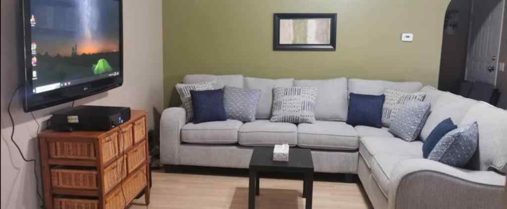 MLS® A2254779 - 4803 52 Street  in Lougheed Lougheed, Residential