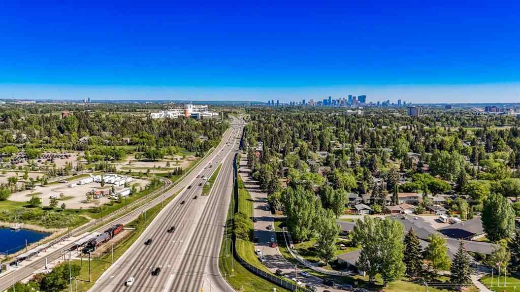 MLS® A2254780 - 8327 11 Street SW in Haysboro Calgary, Residential