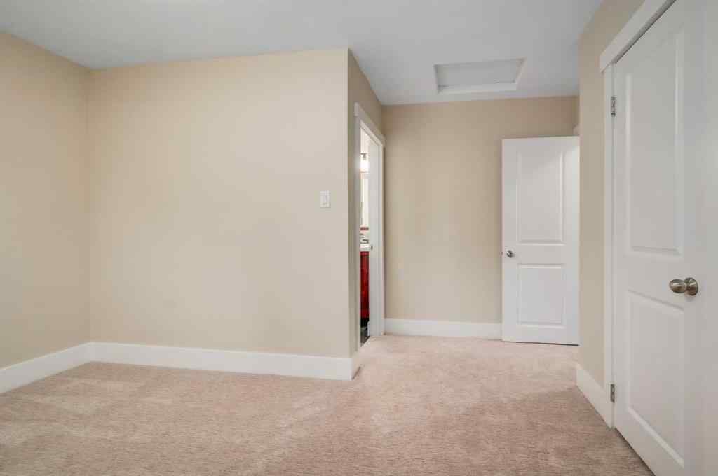 MLS® A2254780 - 8327 11 Street SW in Haysboro Calgary, Residential