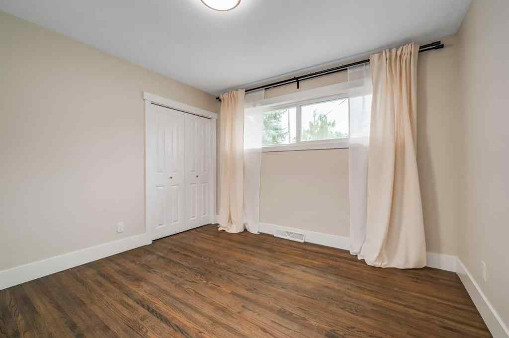 MLS® A2254780 - 8327 11 Street SW in Haysboro Calgary, Residential
