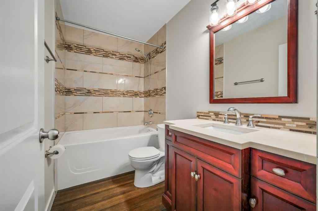 MLS® A2254780 - 8327 11 Street SW in Haysboro Calgary, Residential
