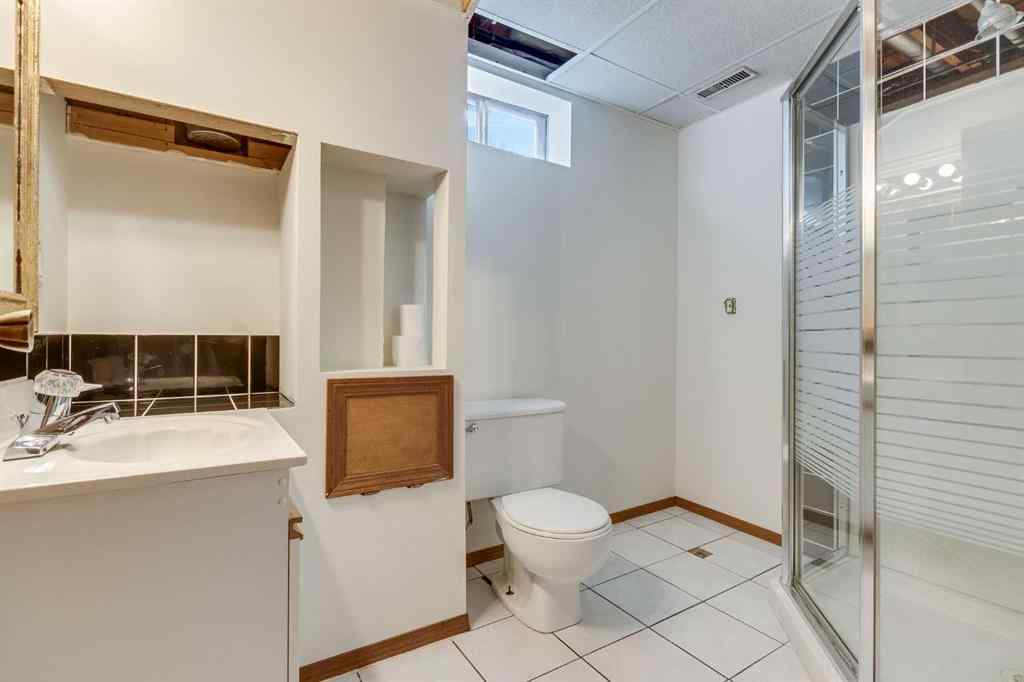 MLS® A2254781 - 12 Deerbrook Bay SE in Deer Run Calgary, Residential
