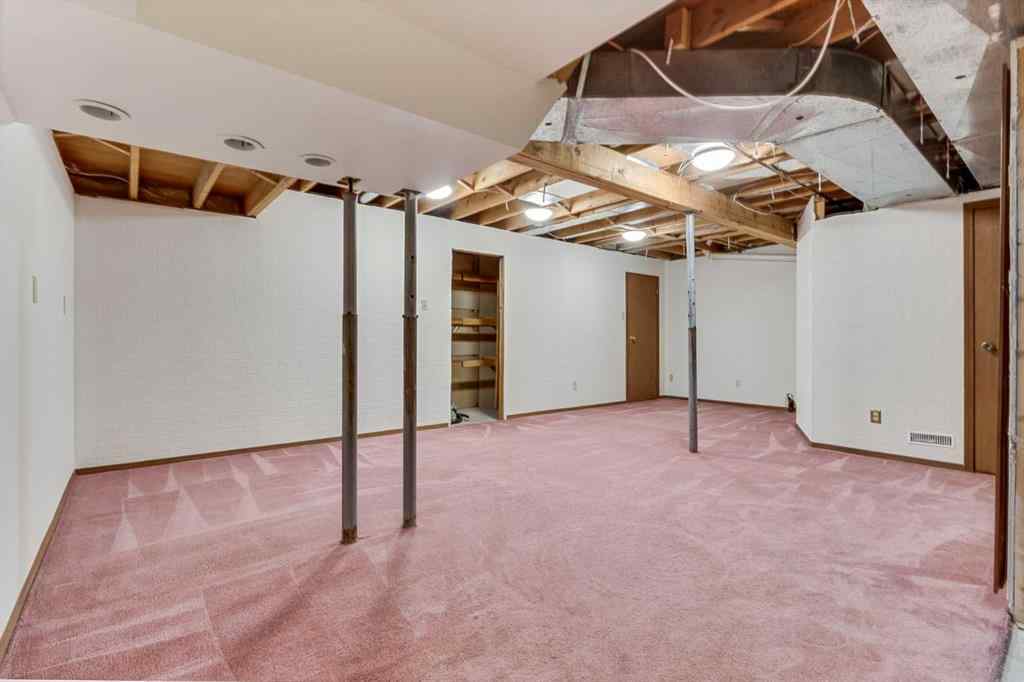 MLS® A2254781 - 12 Deerbrook Bay SE in Deer Run Calgary, Residential