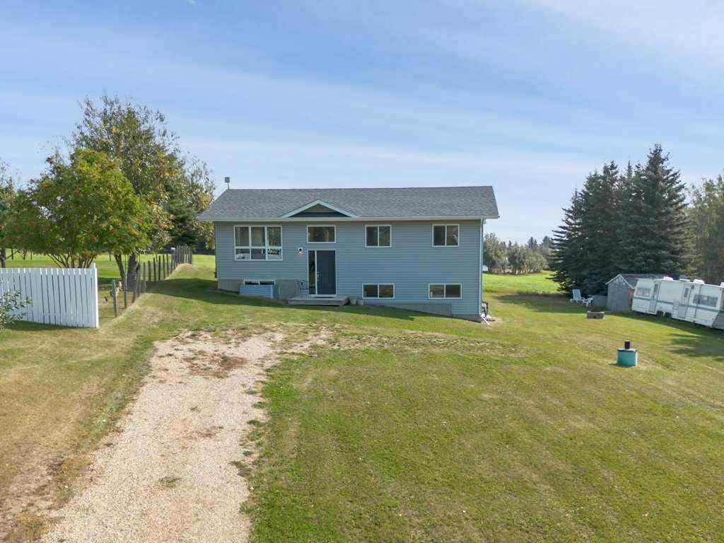 MLS® A2254787 - 50 Sunnyside Crescent  in Sunnyside Rural Ponoka County, Residential