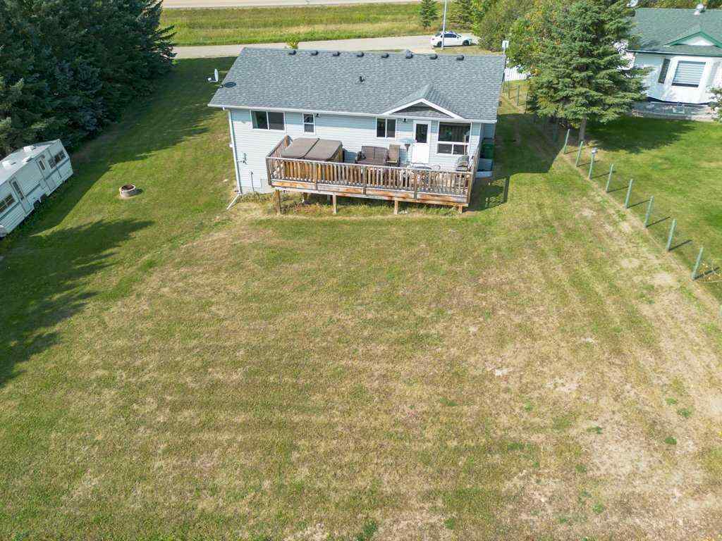 MLS® A2254787 - 50 Sunnyside Crescent  in Sunnyside Rural Ponoka County, Residential