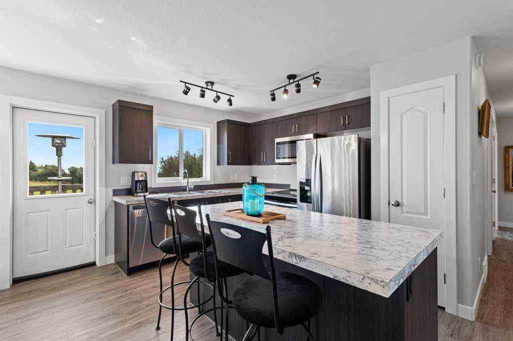 MLS® A2254787 - 50 Sunnyside Crescent  in Sunnyside Rural Ponoka County, Residential