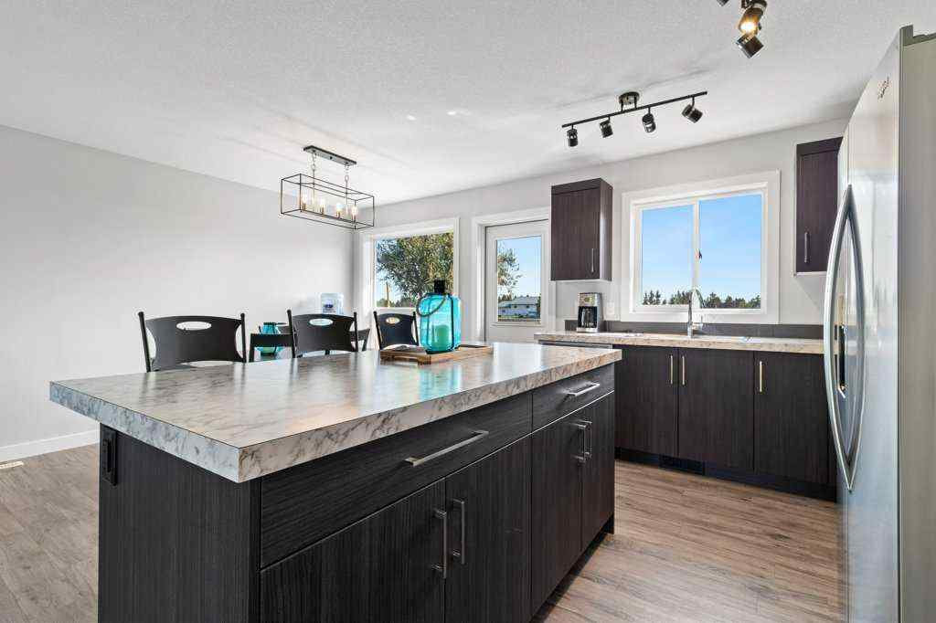 MLS® A2254787 - 50 Sunnyside Crescent  in Sunnyside Rural Ponoka County, Residential