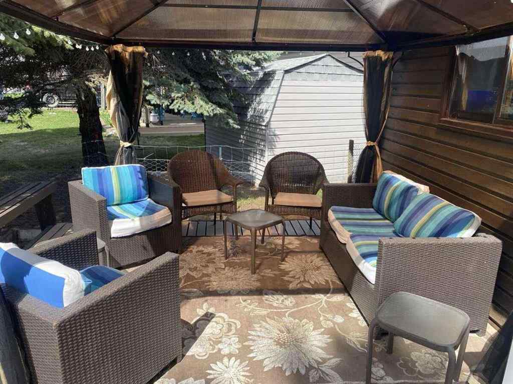 MLS® A2254788 - 34 Lakeshore Drive  in NONE Grandview, Residential