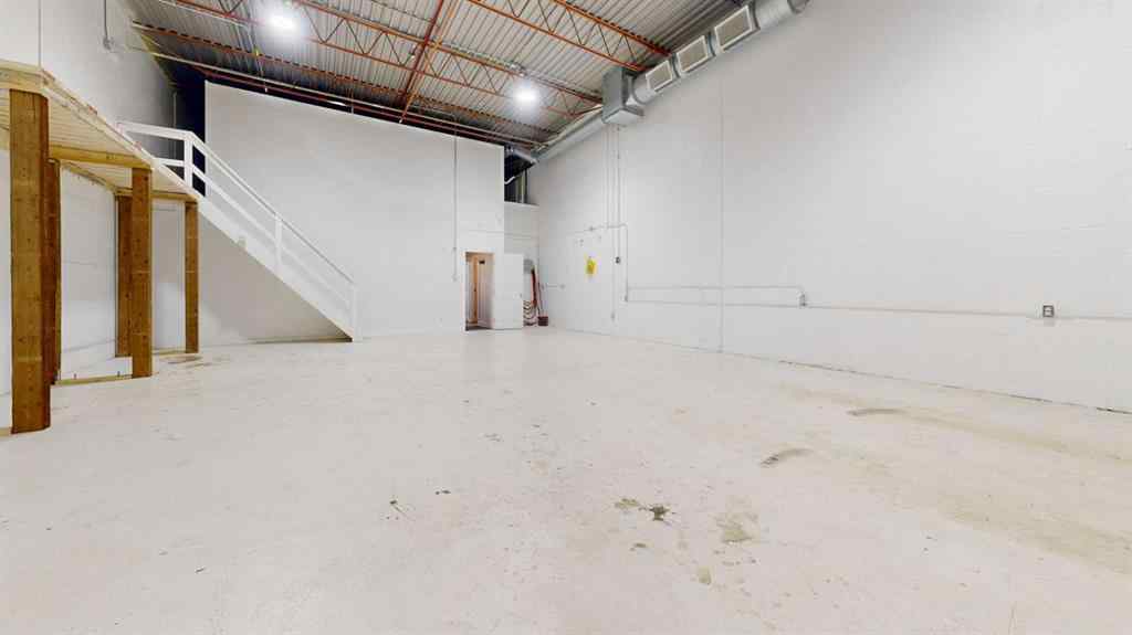 MLS® A2254789 - 3126 2 Avenue N in Anderson Industrial Park Lethbridge, Commercial