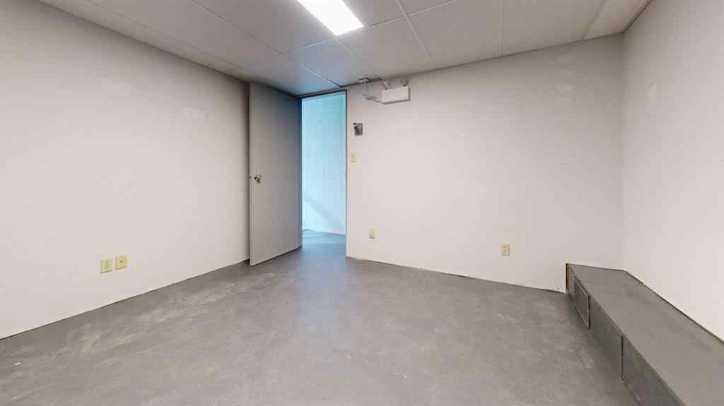 MLS® A2254789 - 3126 2 Avenue N in Anderson Industrial Park Lethbridge, Commercial
