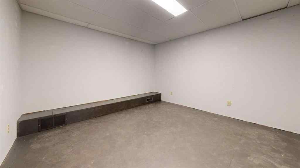 MLS® A2254789 - 3126 2 Avenue N in Anderson Industrial Park Lethbridge, Commercial