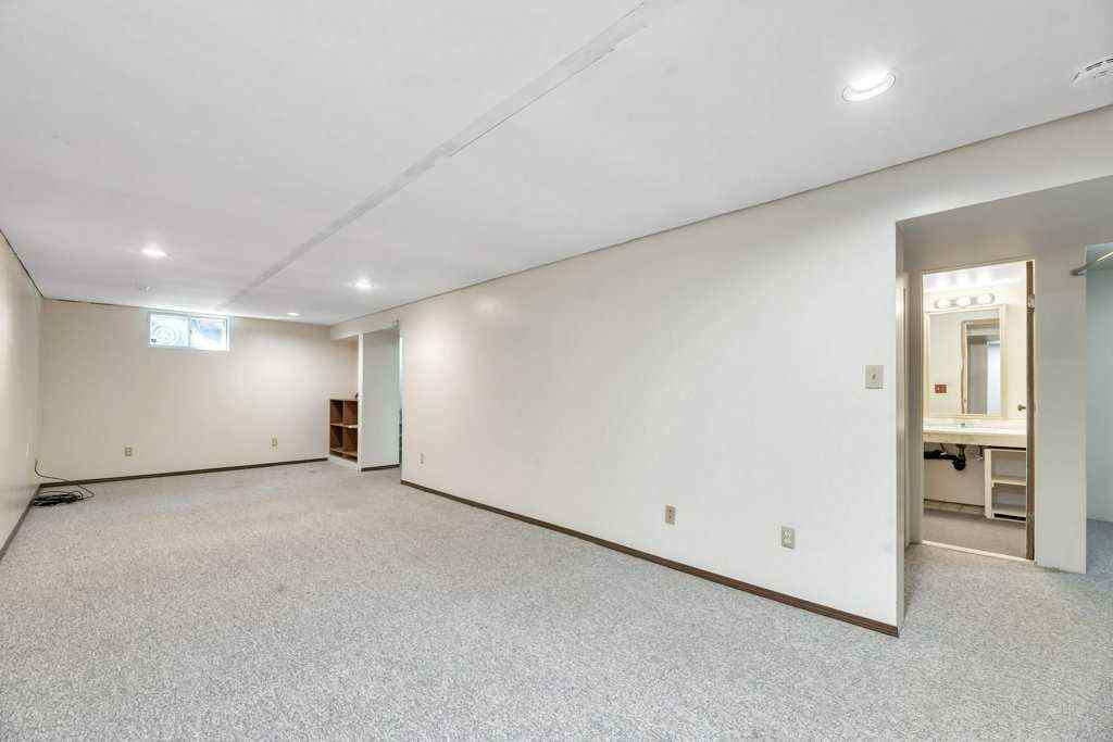 MLS® A2254792 - 7435 23 Street SE in Ogden Calgary, Residential