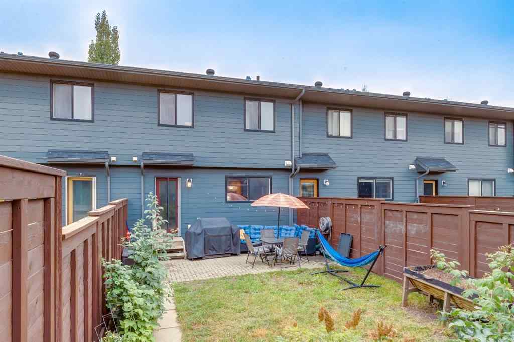 MLS® A2254793 - 204 Walden Drive SE in Walden Calgary, Residential