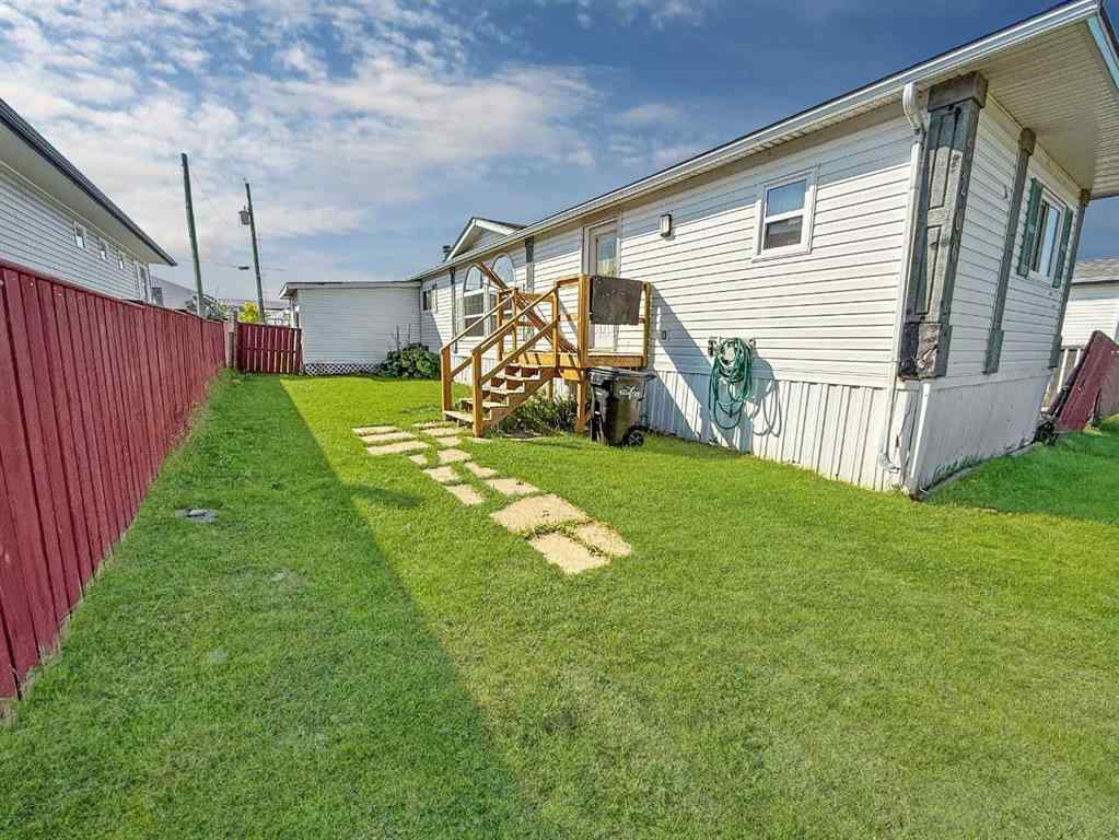 MLS® A2254794 - 5206 52 Avenue  in NONE Valleyview, Residential