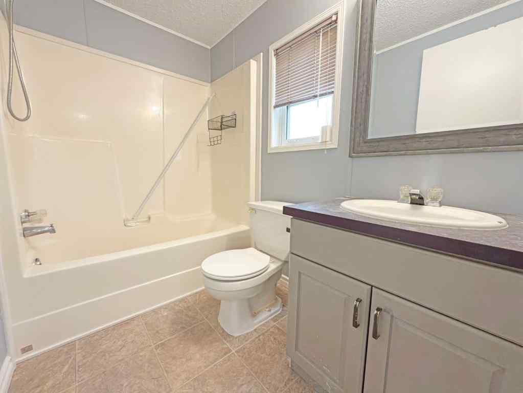 MLS® A2254794 - 5206 52 Avenue  in NONE Valleyview, Residential