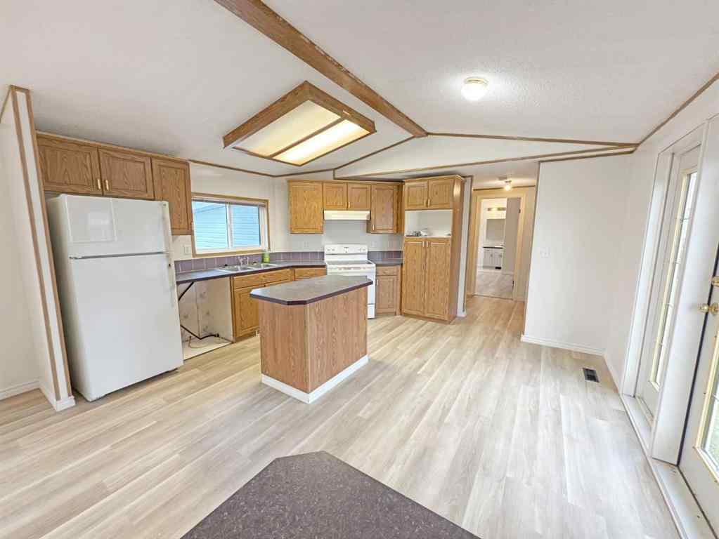 MLS® A2254794 - 5206 52 Avenue  in NONE Valleyview, Residential