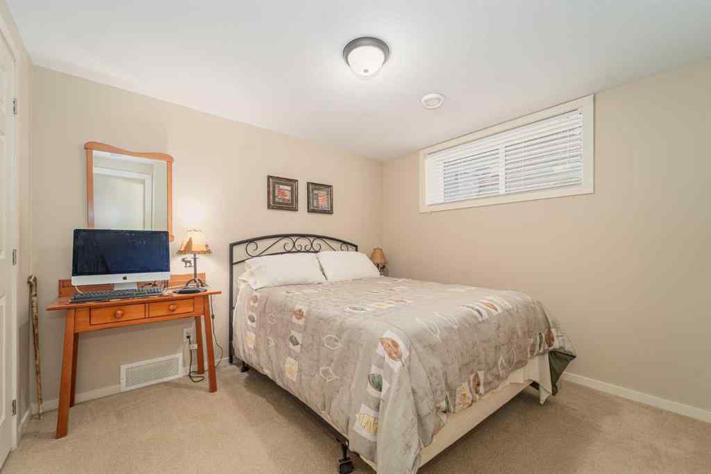 MLS® A2254798 - 240 Corvette Crescent S in Glendale Lethbridge, Residential