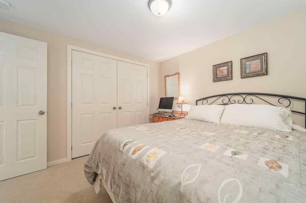 MLS® A2254798 - 240 Corvette Crescent S in Glendale Lethbridge, Residential
