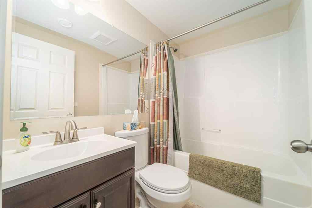 MLS® A2254798 - 240 Corvette Crescent S in Glendale Lethbridge, Residential