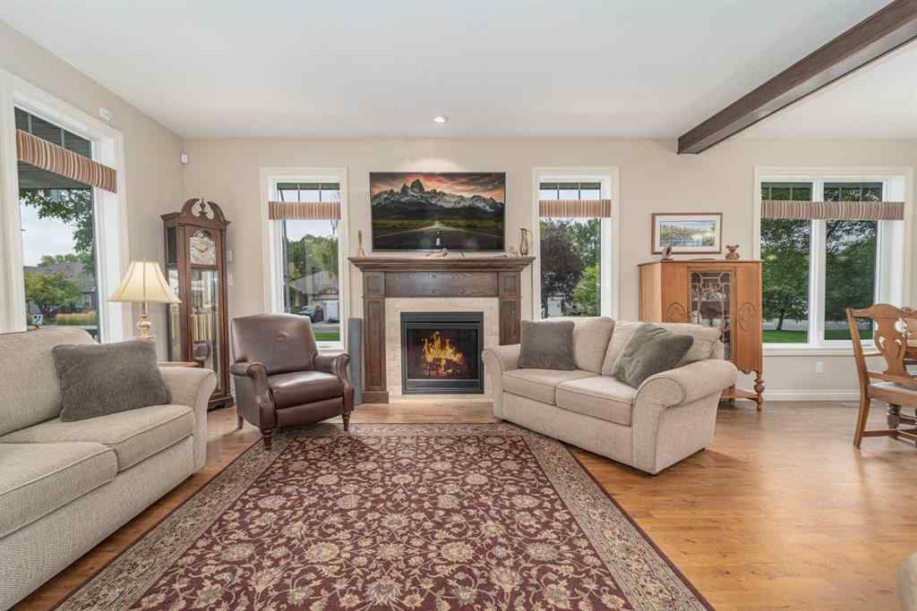 MLS® A2254798 - 240 Corvette Crescent S in Glendale Lethbridge, Residential