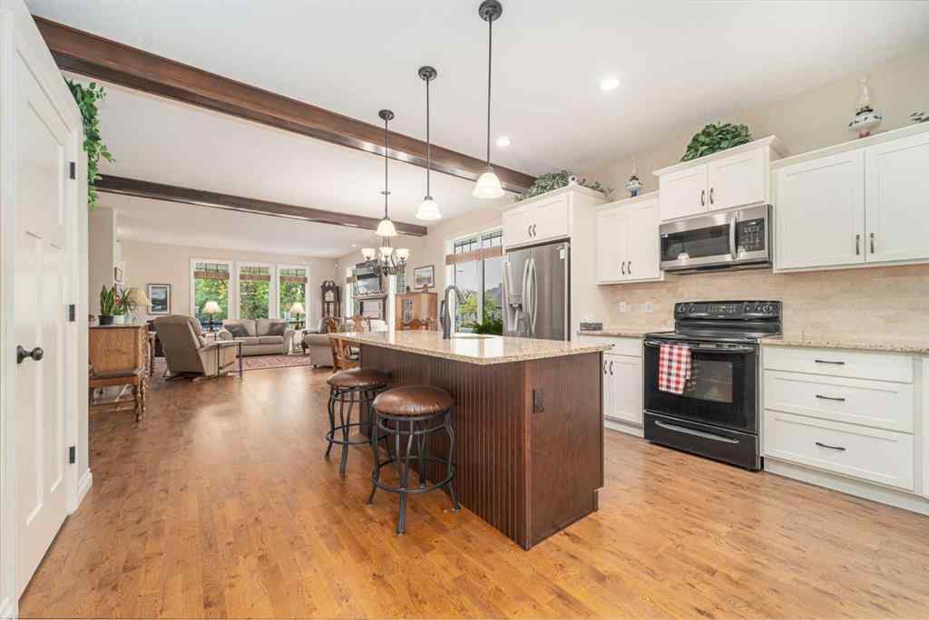MLS® A2254798 - 240 Corvette Crescent S in Glendale Lethbridge, Residential