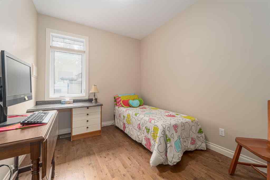 MLS® A2254798 - 240 Corvette Crescent S in Glendale Lethbridge, Residential
