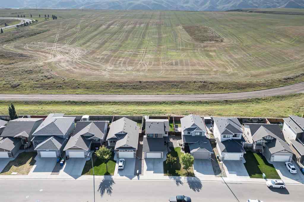 MLS® A2254804 - 386 Mt Sundance Landing W in Sunridge Lethbridge, Residential
