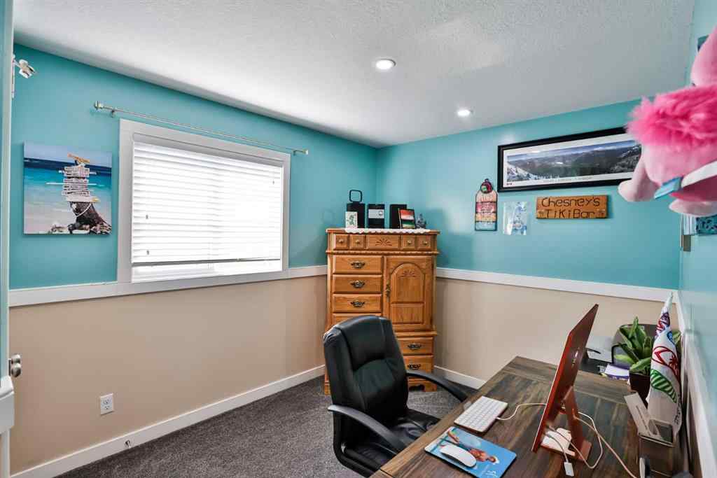 MLS® A2254804 - 386 Mt Sundance Landing W in Sunridge Lethbridge, Residential