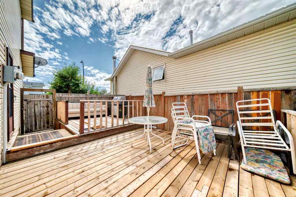 MLS® A2254807 - 91 Aberdare Road NE in Abbeydale Calgary, Residential