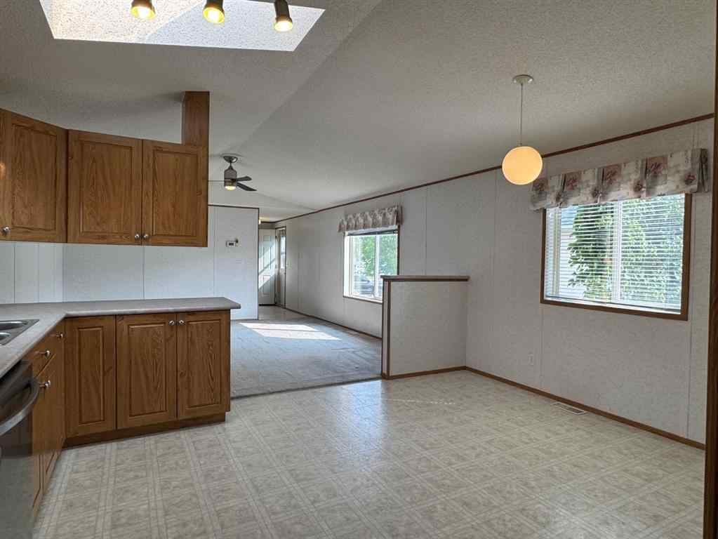 MLS® A2254808 - 10828 96 Street  in NONE Clairmont, Residential