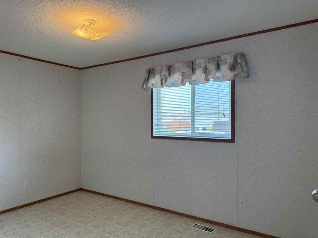 MLS® A2254808 - 10828 96 Street  in NONE Clairmont, Residential