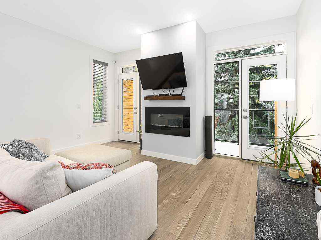 MLS® A2254810 - Unit #206 1616 24 Avenue NW in Capitol Hill Calgary, Residential
