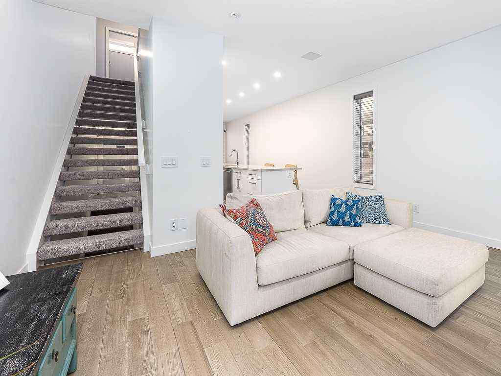 MLS® A2254810 - Unit #206 1616 24 Avenue NW in Capitol Hill Calgary, Residential
