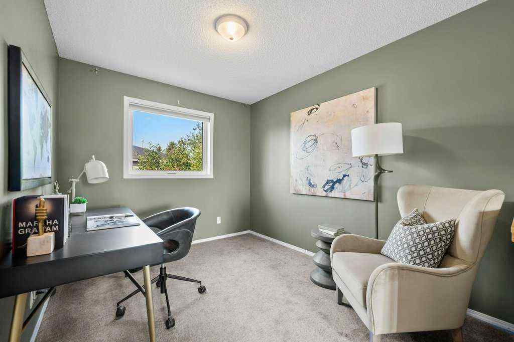 MLS® A2254812 - 248 Regal Park NE in Renfrew Calgary, Residential